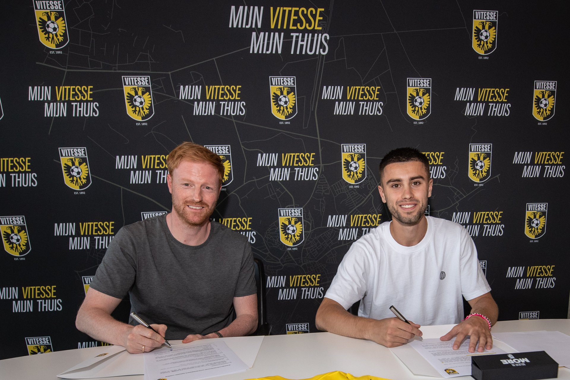 Doorwerth, Netherlands. 08th July, 2023. DOORWERTH, NETHERLANDS - JULY 8:  Giovanni van Zwam of Vitesse during the Pre-Season Club Friendly match  between DUNO and Vitesse at the Sportpark de Waaijenberg on July